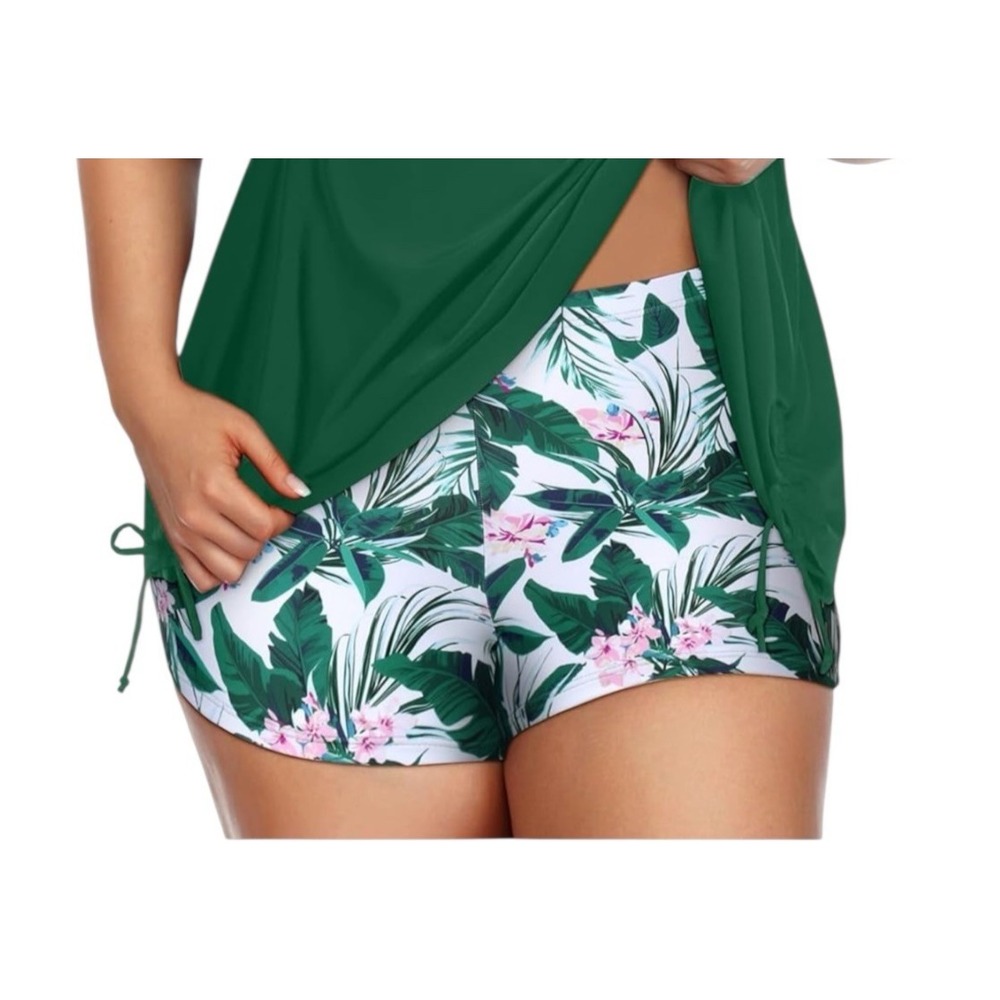 AQUA EVE Swimsuit Bottom Shorts sz 20W Green Pink Tropical Floral Resort Beach